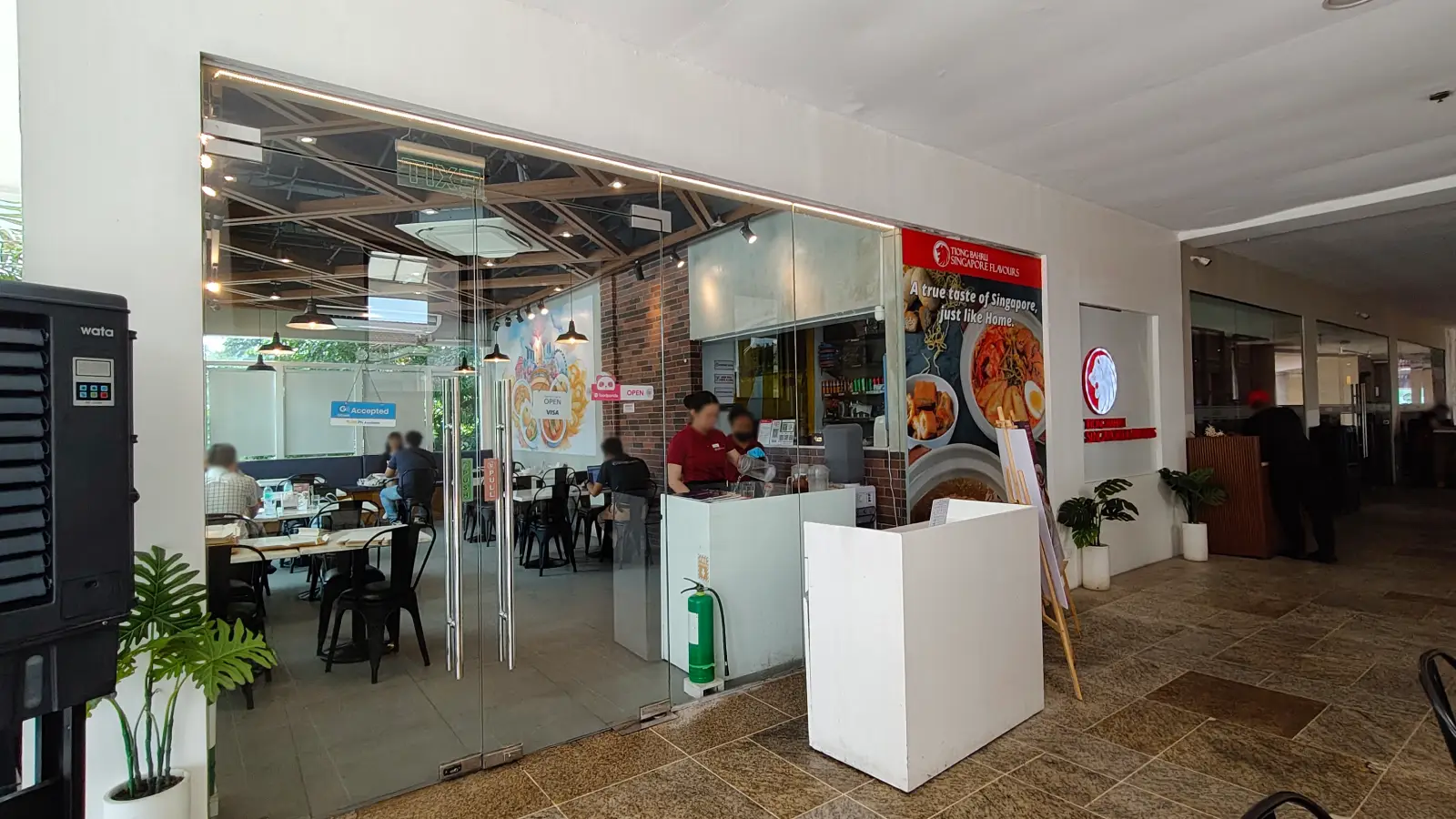 TIONG BAHRU in Alabang Town Center